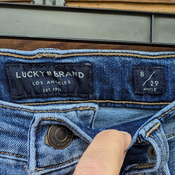 Lucky Brand Woman's High Rise Skinny Bridgete Jeans, 8/29 Ankle - Picture 9 of 10